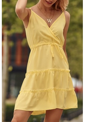 Jemné šaty s V výstřihem na tenkých nastavitelných ramínkách, žluté