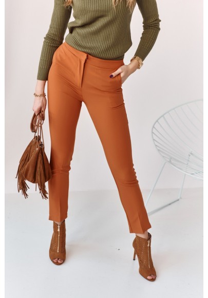 Úzké kalhoty s naznačenými záhyby, oranžové